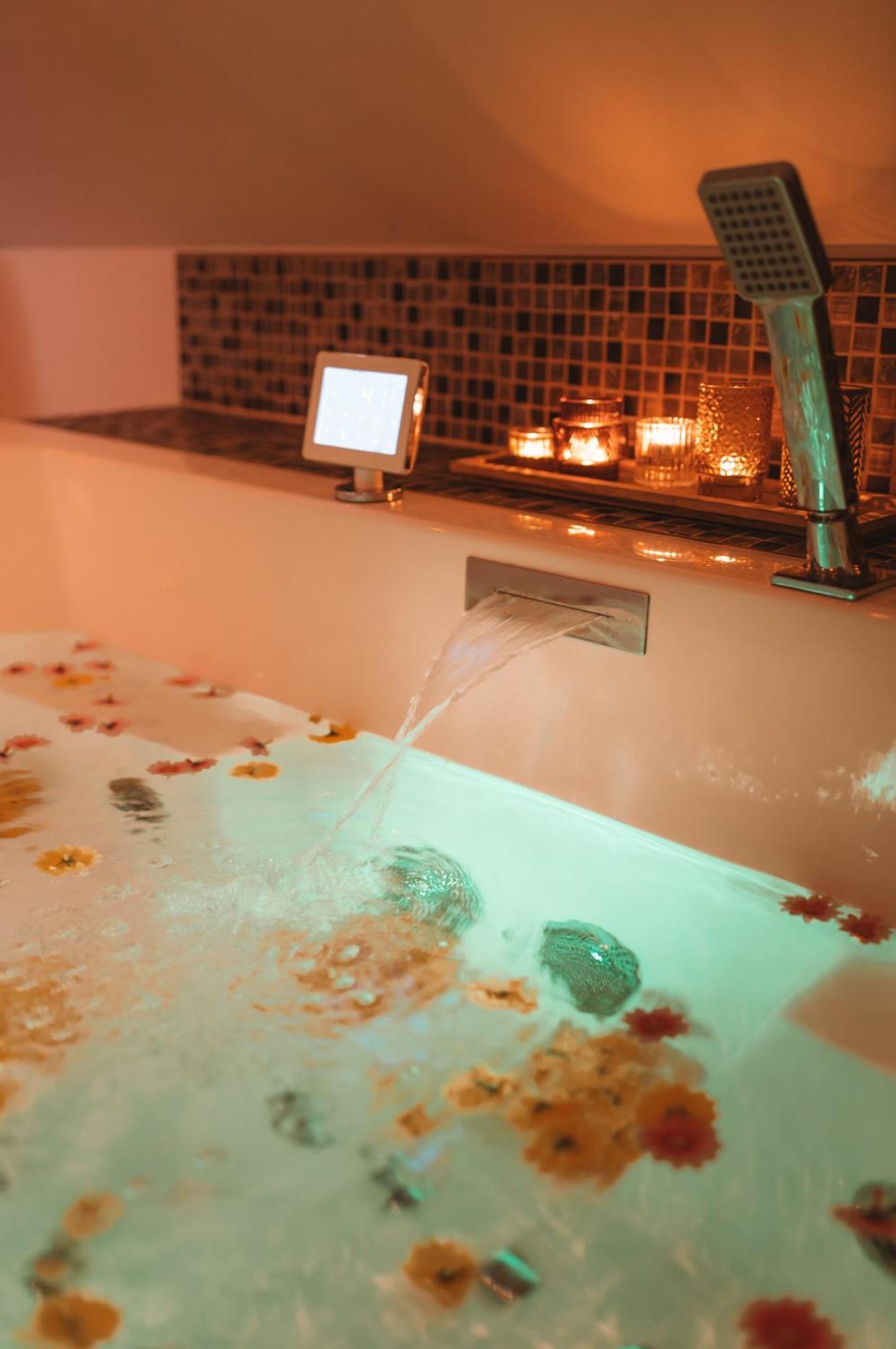 Holiday Home Relax Ипер Екстериор снимка